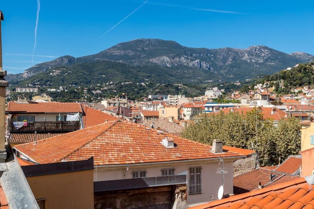 Appartement Between The Roofs Of Old Town And The Sea Menton